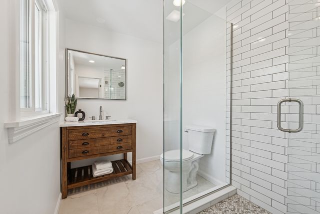 3018 Indianwood Road, Wilmette, IL 60091