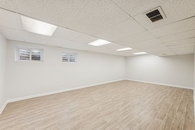 3018 Indianwood Road, Wilmette, IL 60091