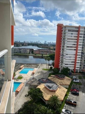 1301 NE Miami Gardens Dr 1111W, Miami, FL 33179