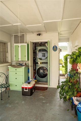 7713 39TH AVENUE N, St Petersburg, FL 33709