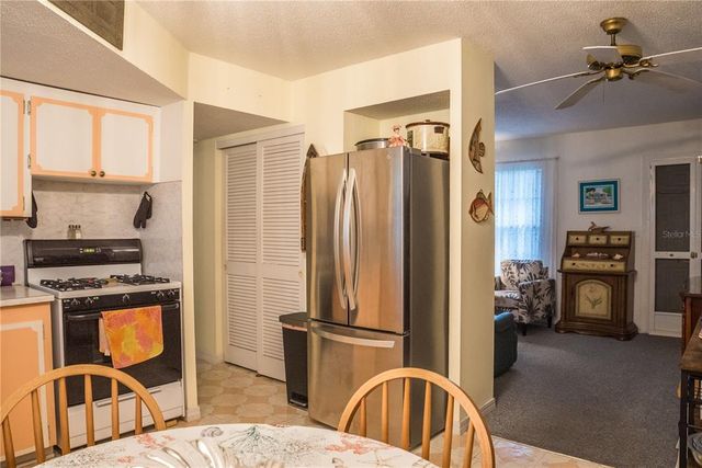 7713 39TH AVENUE N, St Petersburg, FL 33709
