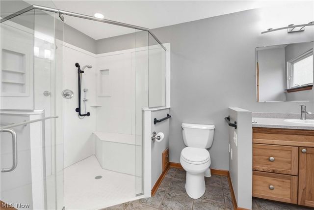 3596 Canterbury Road, Westlake, OH 44145