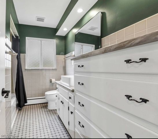 3596 Canterbury Road, Westlake, OH 44145