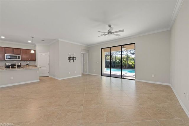 9409 Glenforest DR, Naples, FL 34120