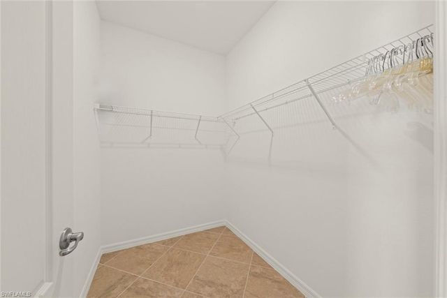 9409 Glenforest DR, Naples, FL 34120