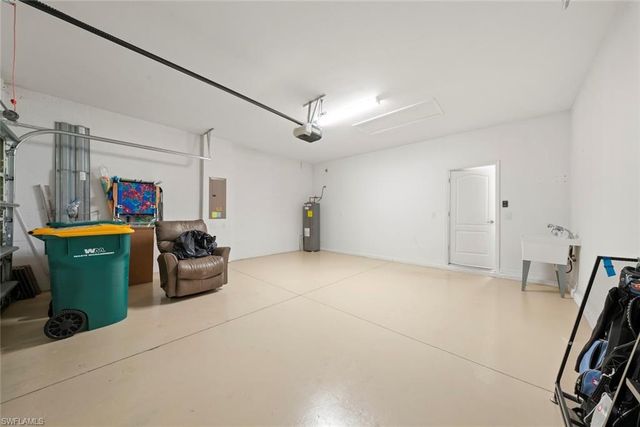 9409 Glenforest DR, Naples, FL 34120