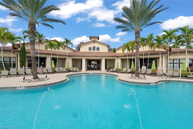 9409 Glenforest DR, Naples, FL 34120