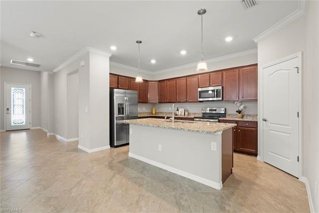 9409 Glenforest DR, Naples, FL 34120