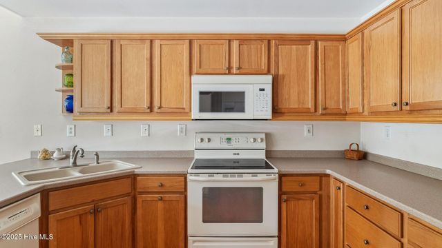 202 Juniper Creek Boulevard, Pinehurst, NC 28374