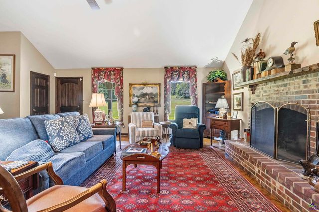 2754 Highway 42 N, Forsyth, GA 31029