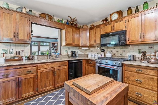 2754 Highway 42 N, Forsyth, GA 31029