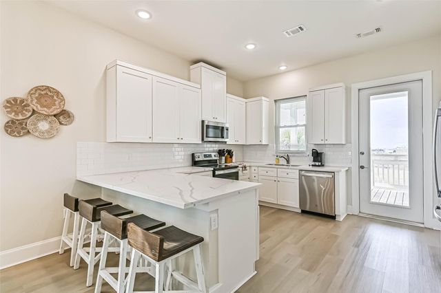 23500 San Luis Pass Road 7, Galveston, TX 77554