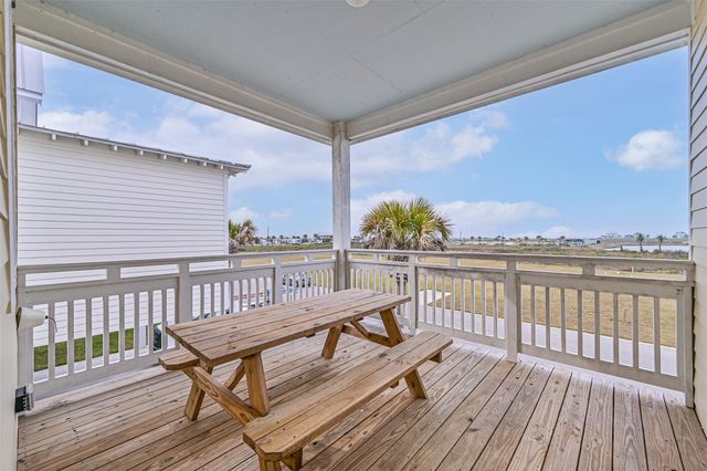 23500 San Luis Pass Road 7, Galveston, TX 77554