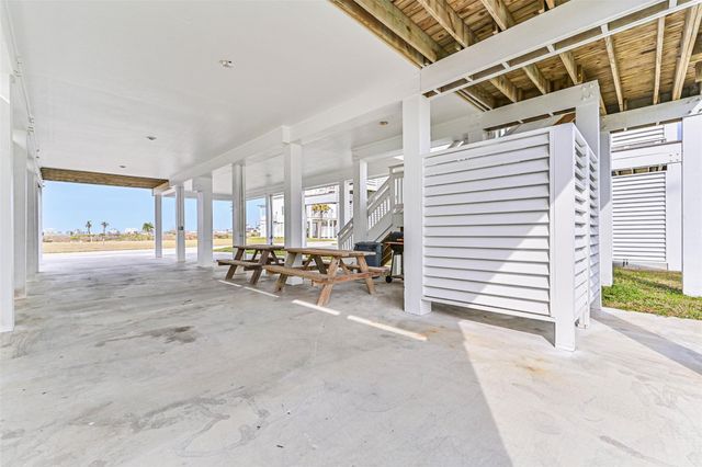 23500 San Luis Pass Road 7, Galveston, TX 77554