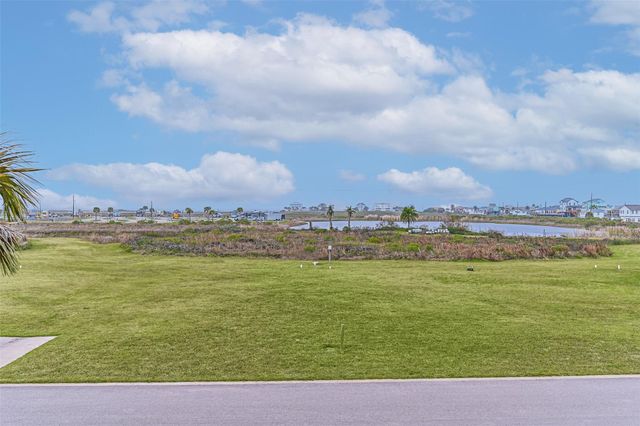 23500 San Luis Pass Road 7, Galveston, TX 77554