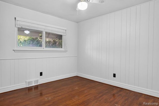 15109 Susanna Street, Livonia, MI 48154