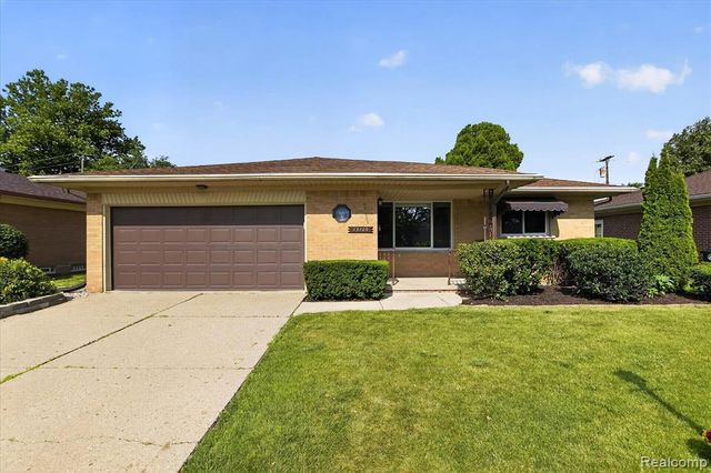 15109 Susanna Street, Livonia, MI 48154