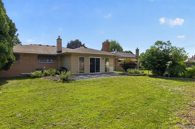 15109 Susanna Street, Livonia, MI 48154