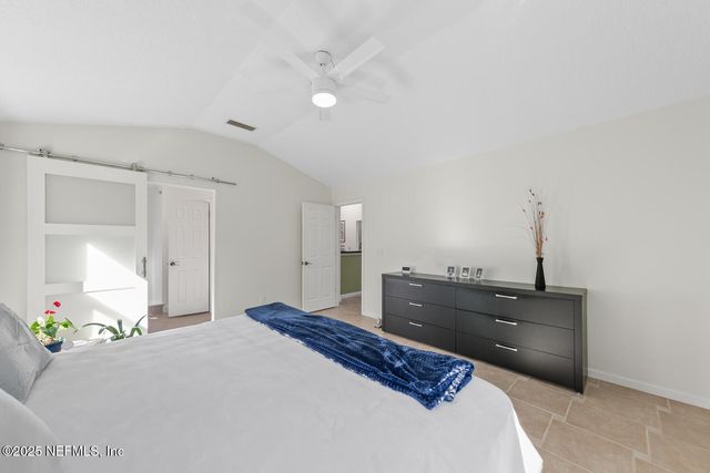 3807 UNION PACIFIC Drive W, Jacksonville, FL 32246