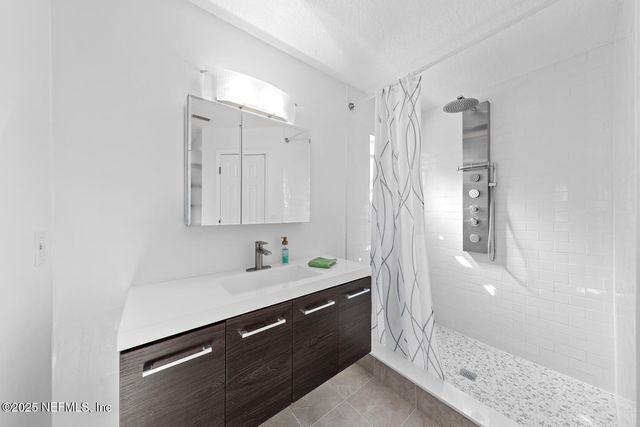 3807 UNION PACIFIC Drive W, Jacksonville, FL 32246