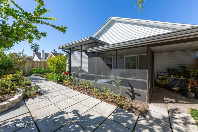 3807 UNION PACIFIC Drive W, Jacksonville, FL 32246