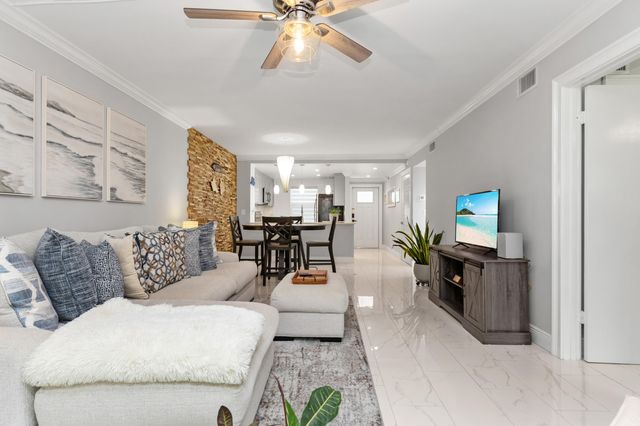9780 Marina Boulevard 421, Boca Raton, FL 33428