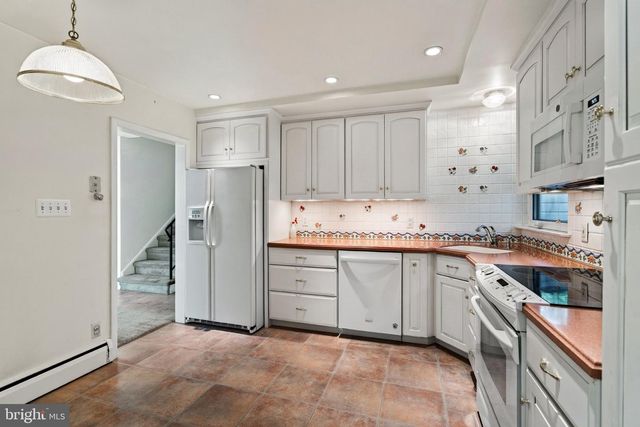 1155 S LEHIGH CIR, Swarthmore, PA 19081