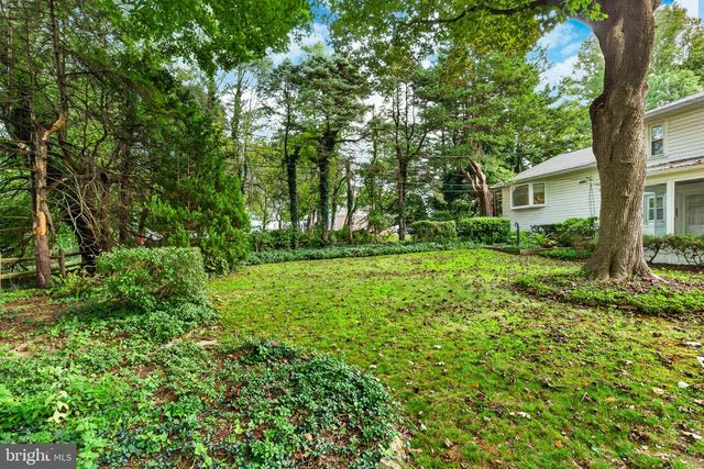 1155 S LEHIGH CIR, Swarthmore, PA 19081