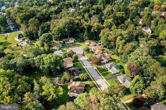 1155 S LEHIGH CIR, Swarthmore, PA 19081