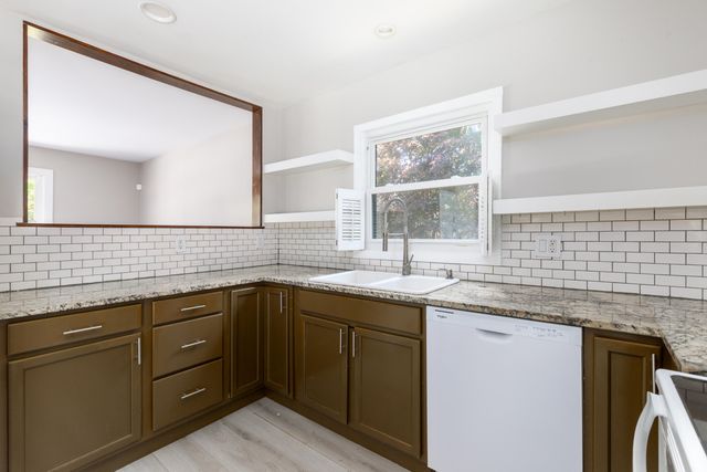 1741 Ashworth Lane, Charleston, SC 29412