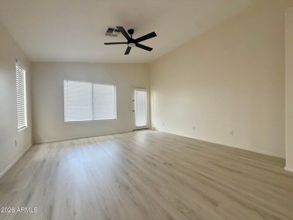 5622 W Jones Avenue, Phoenix, AZ 85043 — photo 5