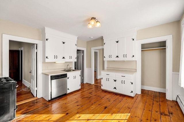 9 Darling Street, Marblehead, MA 01945