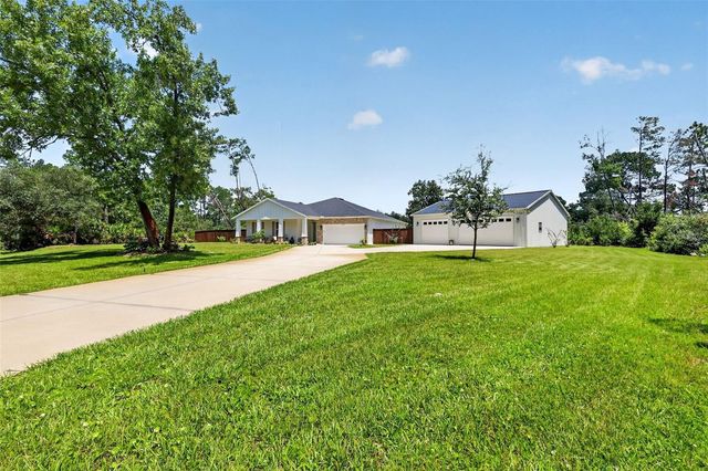 30658 EAST BLUEBELL AVE, Eustis, FL 32736
