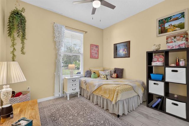 30658 EAST BLUEBELL AVE, Eustis, FL 32736
