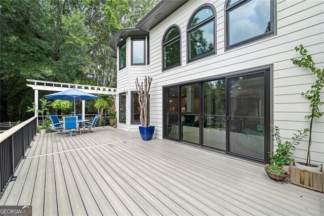 710 Lake Medlock Drive, Johns Creek, GA 30022
