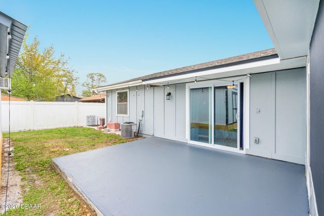 2927 Foxcroft Lane, South Daytona, FL 32119