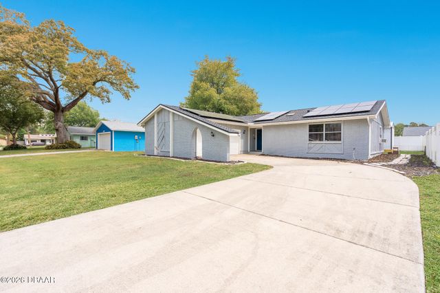 2927 Foxcroft Lane, South Daytona, FL 32119