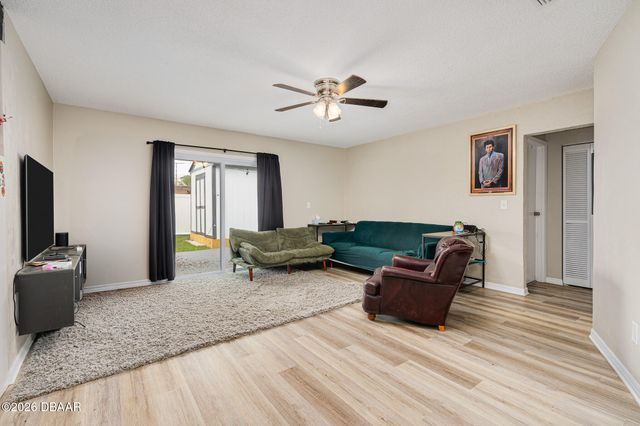 2927 Foxcroft Lane, South Daytona, FL 32119