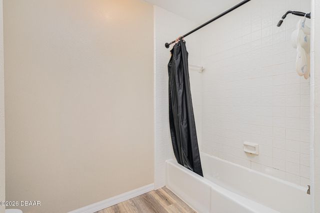 2927 Foxcroft Lane, South Daytona, FL 32119