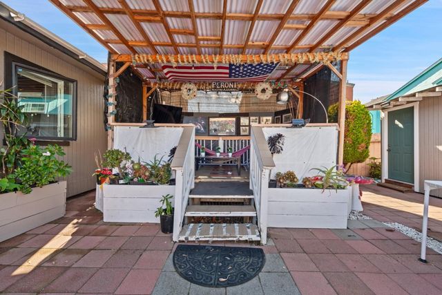 1109 Roosevelt Avenue, Richmond, CA 94801
