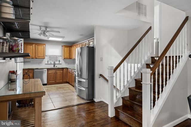 17 BETTLEWOOD RD, Marlton, NJ 08053