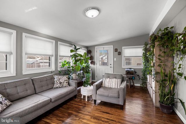 17 BETTLEWOOD RD, Marlton, NJ 08053