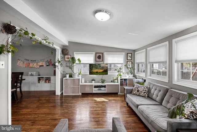 17 BETTLEWOOD RD, Marlton, NJ 08053