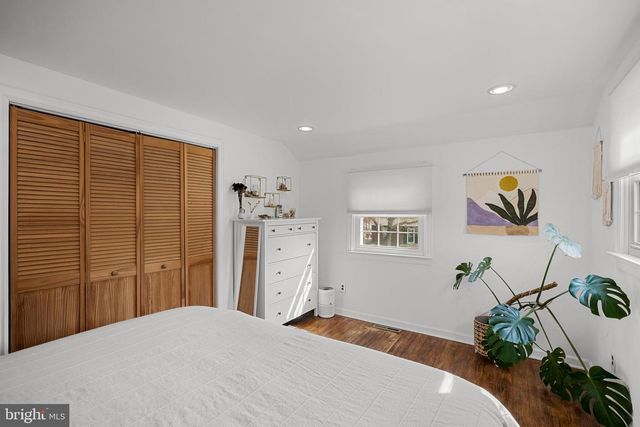 17 BETTLEWOOD RD, Marlton, NJ 08053