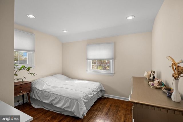 17 BETTLEWOOD RD, Marlton, NJ 08053