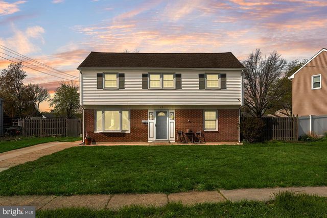 17 BETTLEWOOD RD, Marlton, NJ 08053