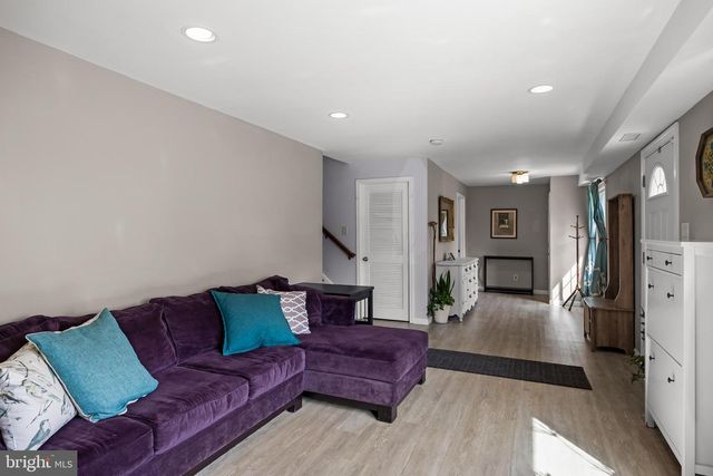 17 BETTLEWOOD RD, Marlton, NJ 08053