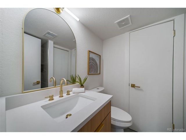 3830 S Genoa Cir C, Aurora, CO 80013
