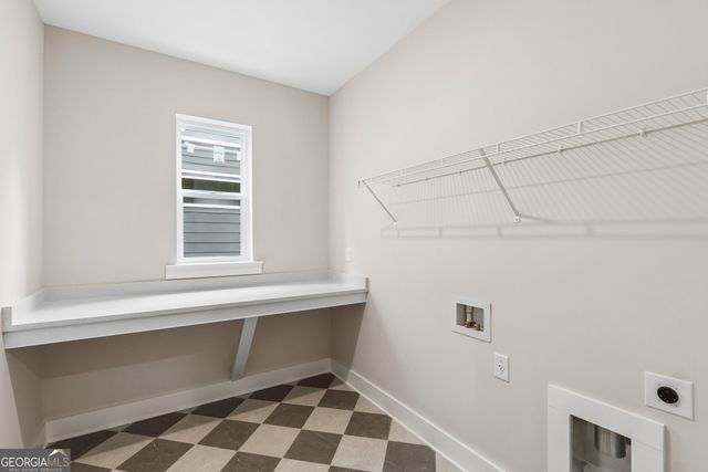 266 Strawberry Lane, Woodstock, GA 30189
