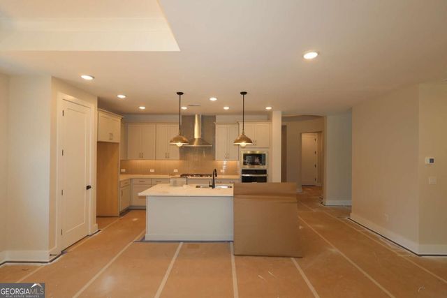 266 Strawberry Lane, Woodstock, GA 30189